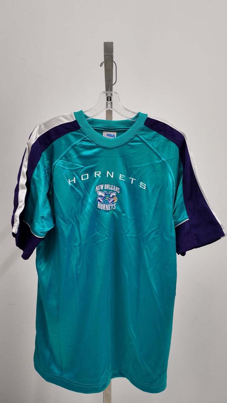 Vintage New Orleans Hornets NBA Shooting Shirt – Teal/Purple/White (Medium)